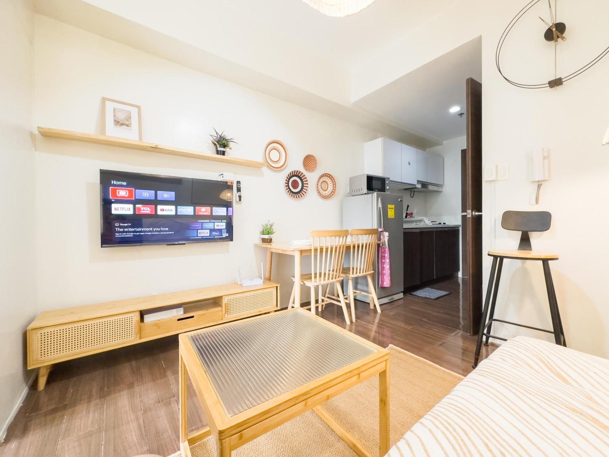 Gemstonebr Ii@smdc Air Residences Apartment