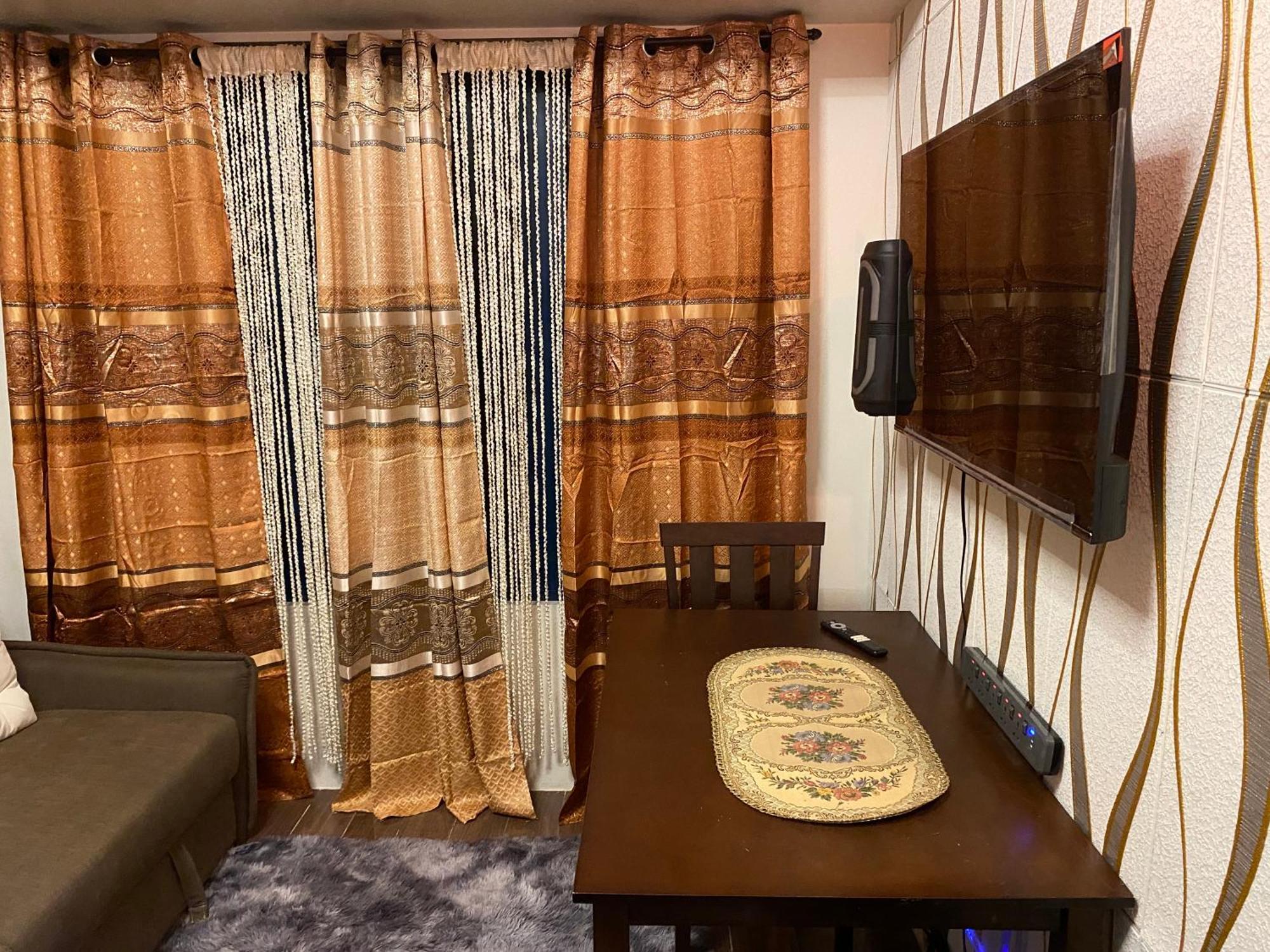 Sleek Sophistication 2 Bedroom Urban Oasis Makati 300 Mbps Superfast Manila