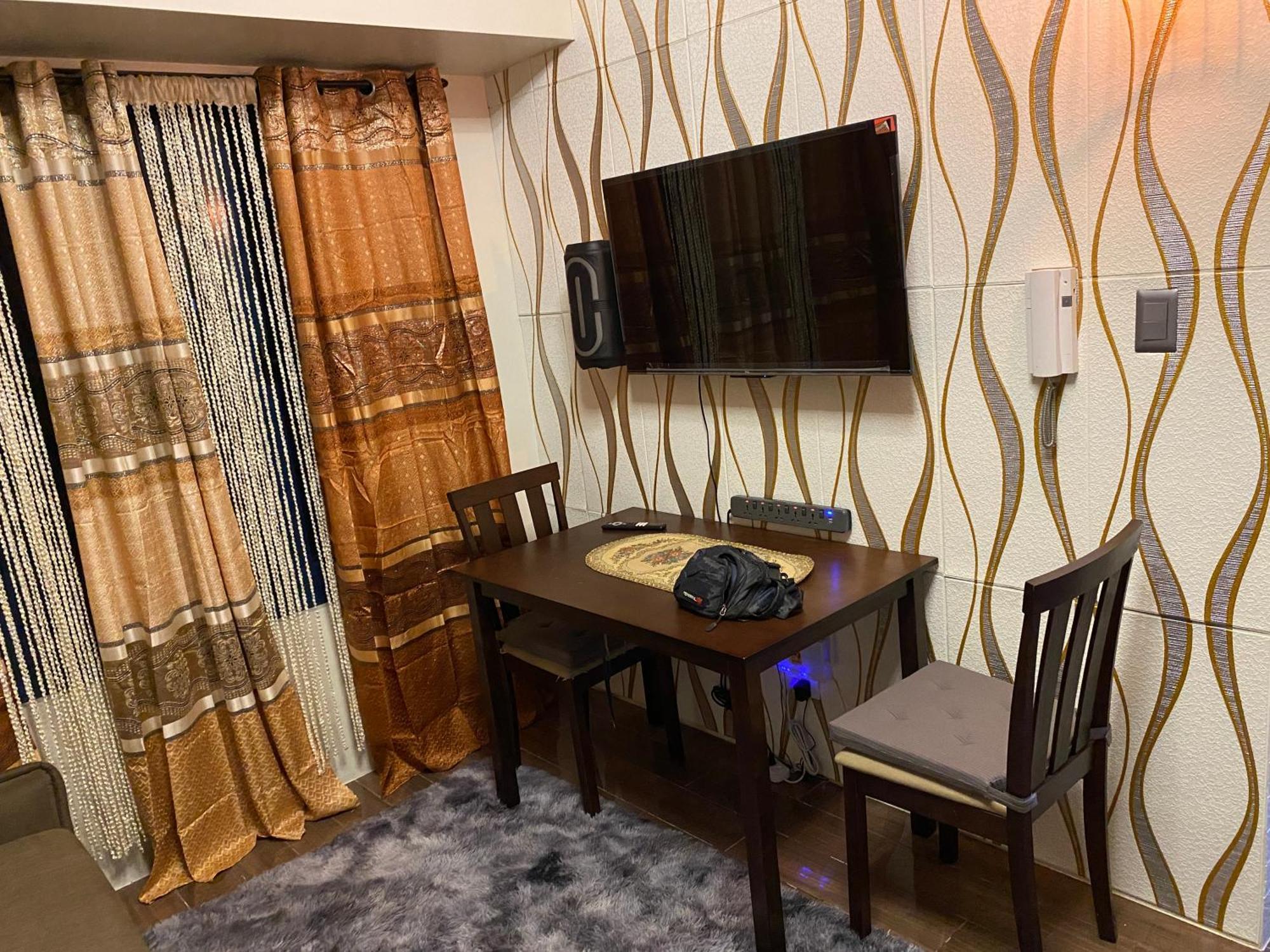 Sleek Sophistication 2 Bedroom Urban Oasis Makati 300 Mbps Superfast Manila