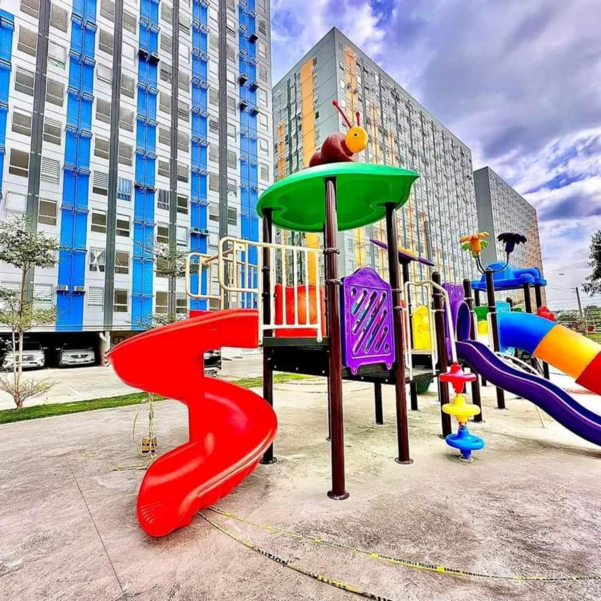 Apartment Dlighful Pad's Massagechair Freeparking Bar Park Garden