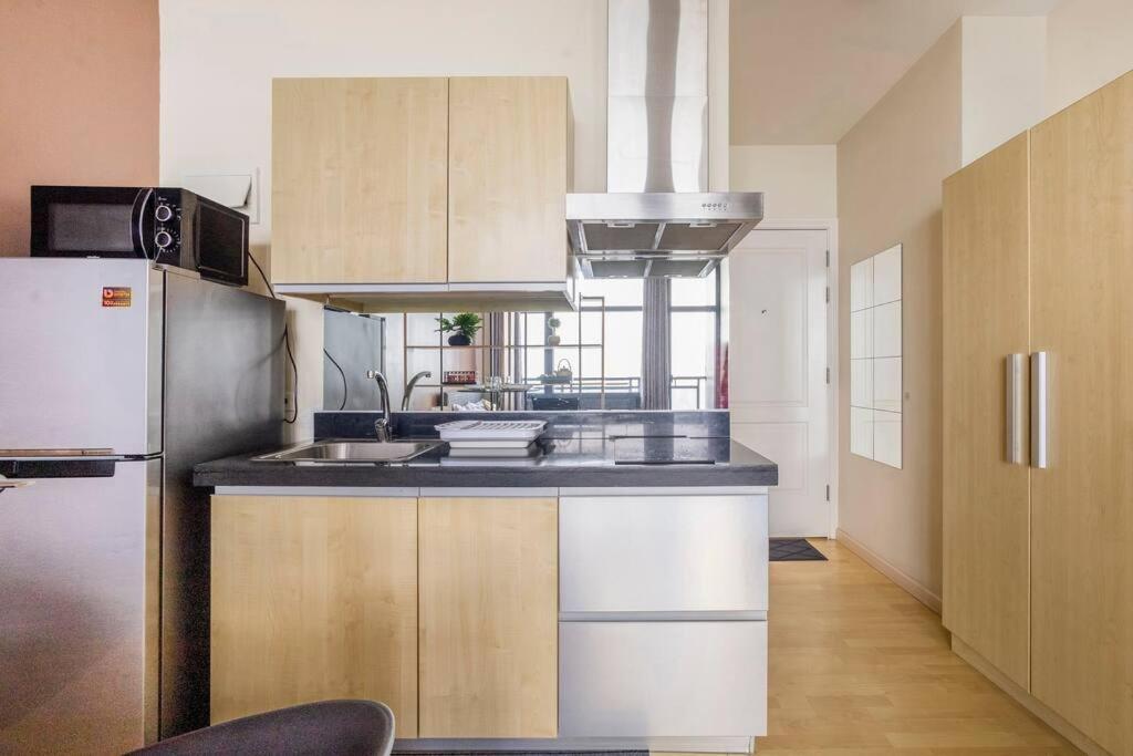 Modern Furnished Penthse View On Say Manila