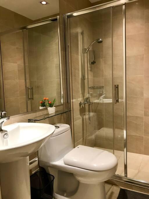 Modern Furnished Penthse View On Say Apartamento Manila