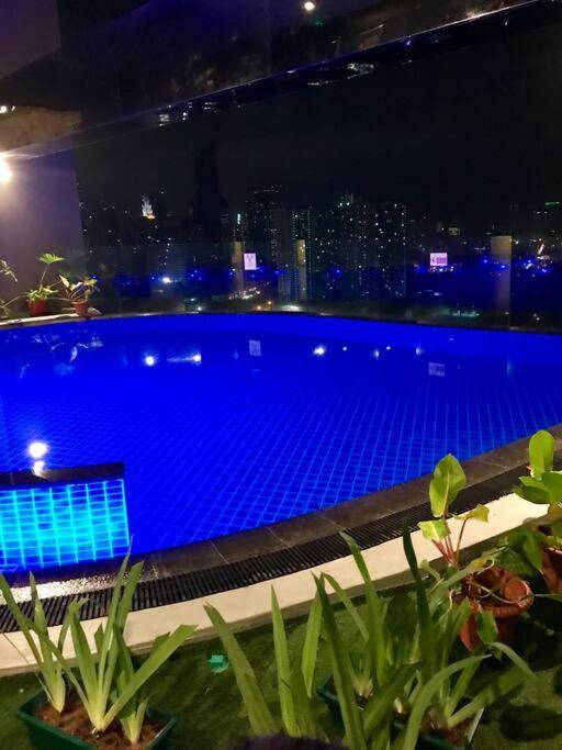 Modern Furnished Penthse View On Say *