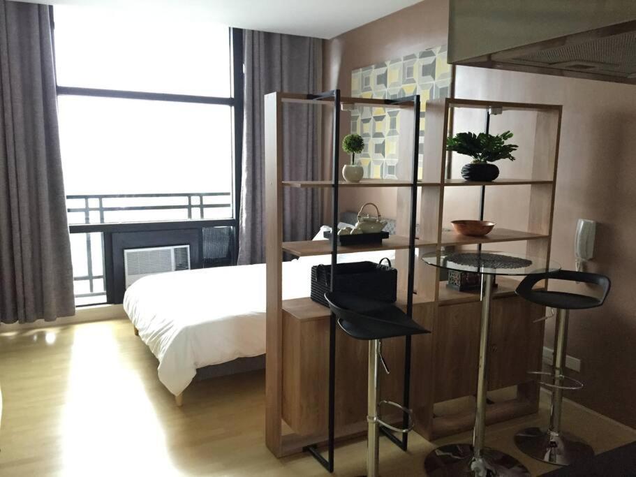 Modern Furnished Penthse View On Say Manila