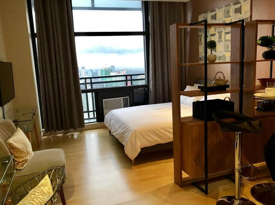 Apartment Modern Furnished Penthse View On Say *
