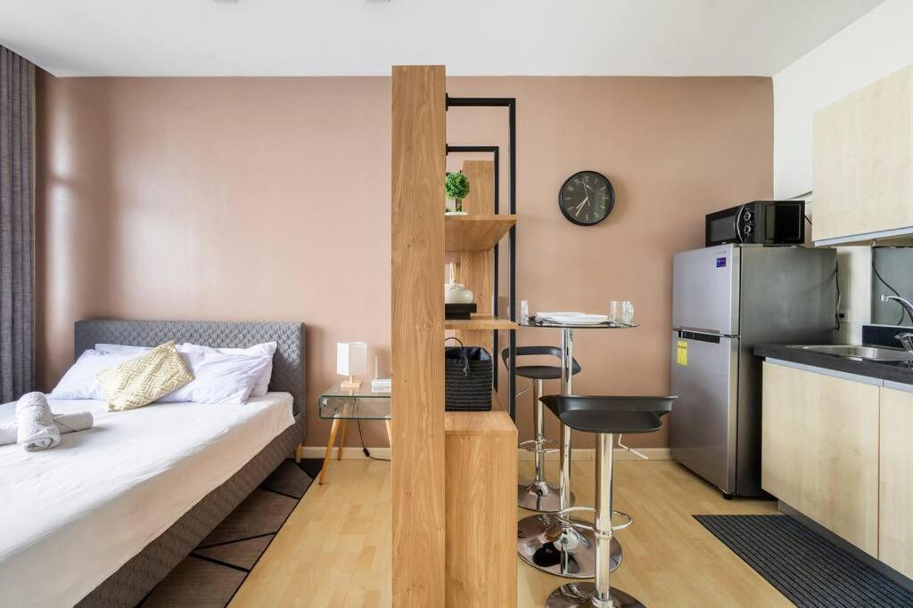 Modern Furnished Penthse View On Say *
