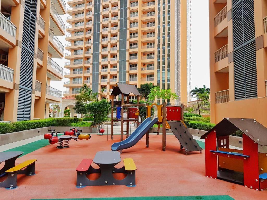 Premium Executive At Venice Luxury Residences