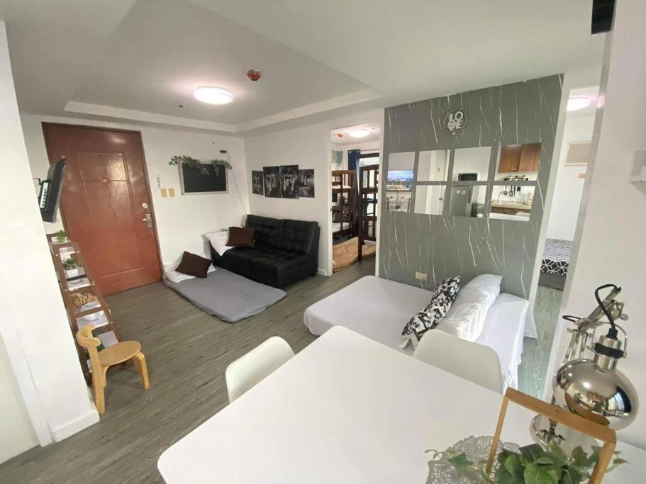 Apartment 180 Degree View In Ortigas *