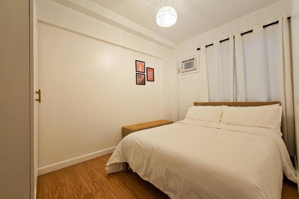 Coastal Inspired 2br I Fast Wi-fi I Near Bgc Apartment