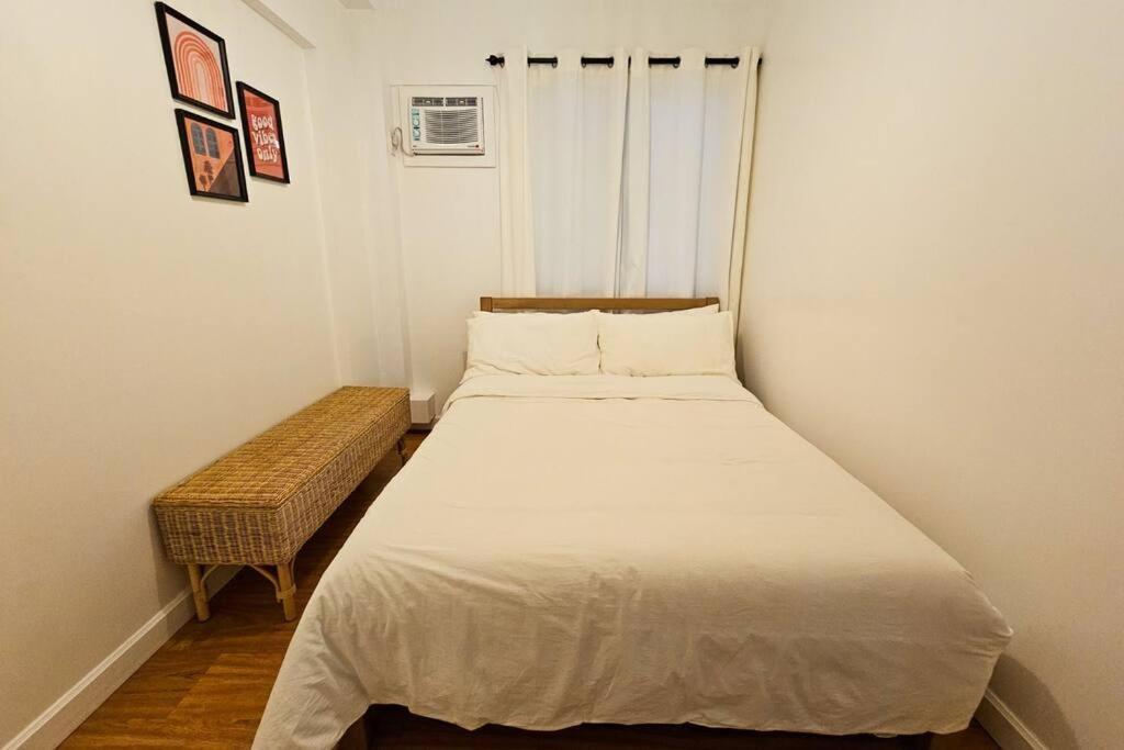 Coastal Inspired 2br I Fast Wi-fi I Near Bgc Apartment *