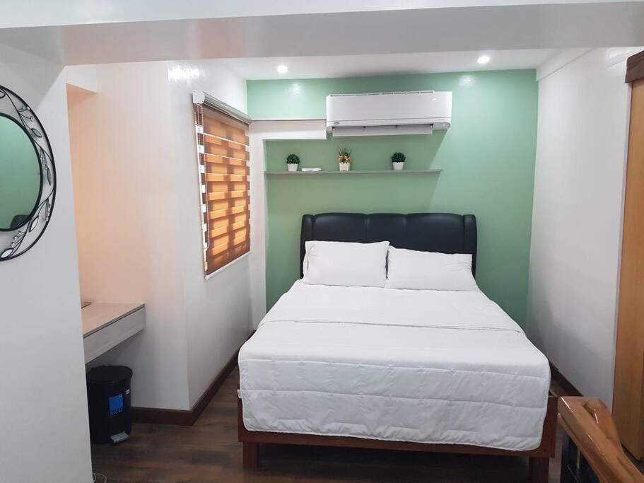 Loft Style Unit In Makati With Netflix Wifi * Manila