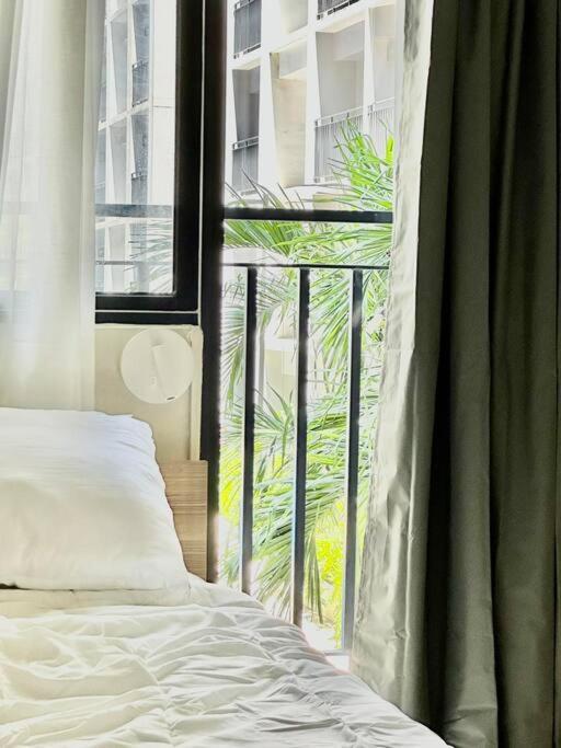 Apartment Blue Oikos Aesthetic 1br Pool View In Moa *