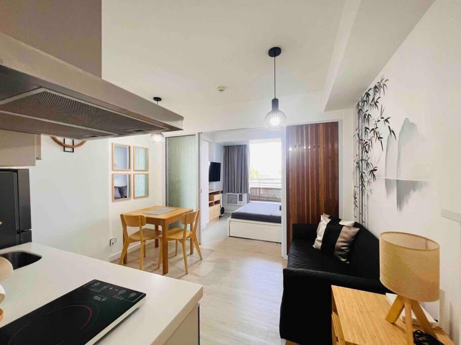 Azure Sakura With Netflix Apartment *
