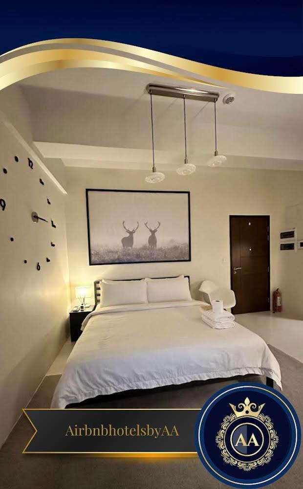 101 Newport Blvd Unit 2a Cluster 4 By Rechelle Nunag * Manila