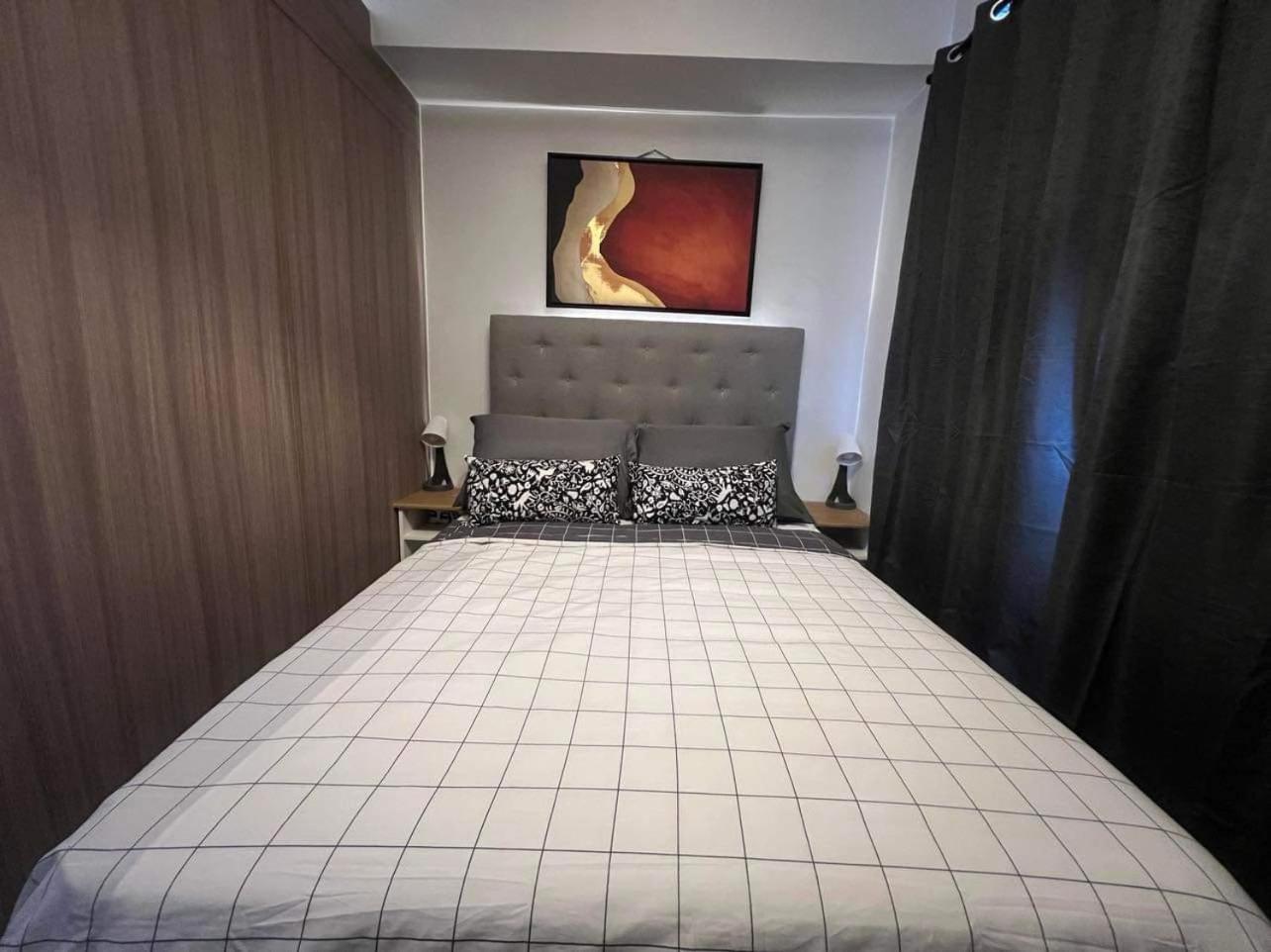Shore 2 Residences High Speed Internet Walking Distance To Moa And Ikea Apartment *