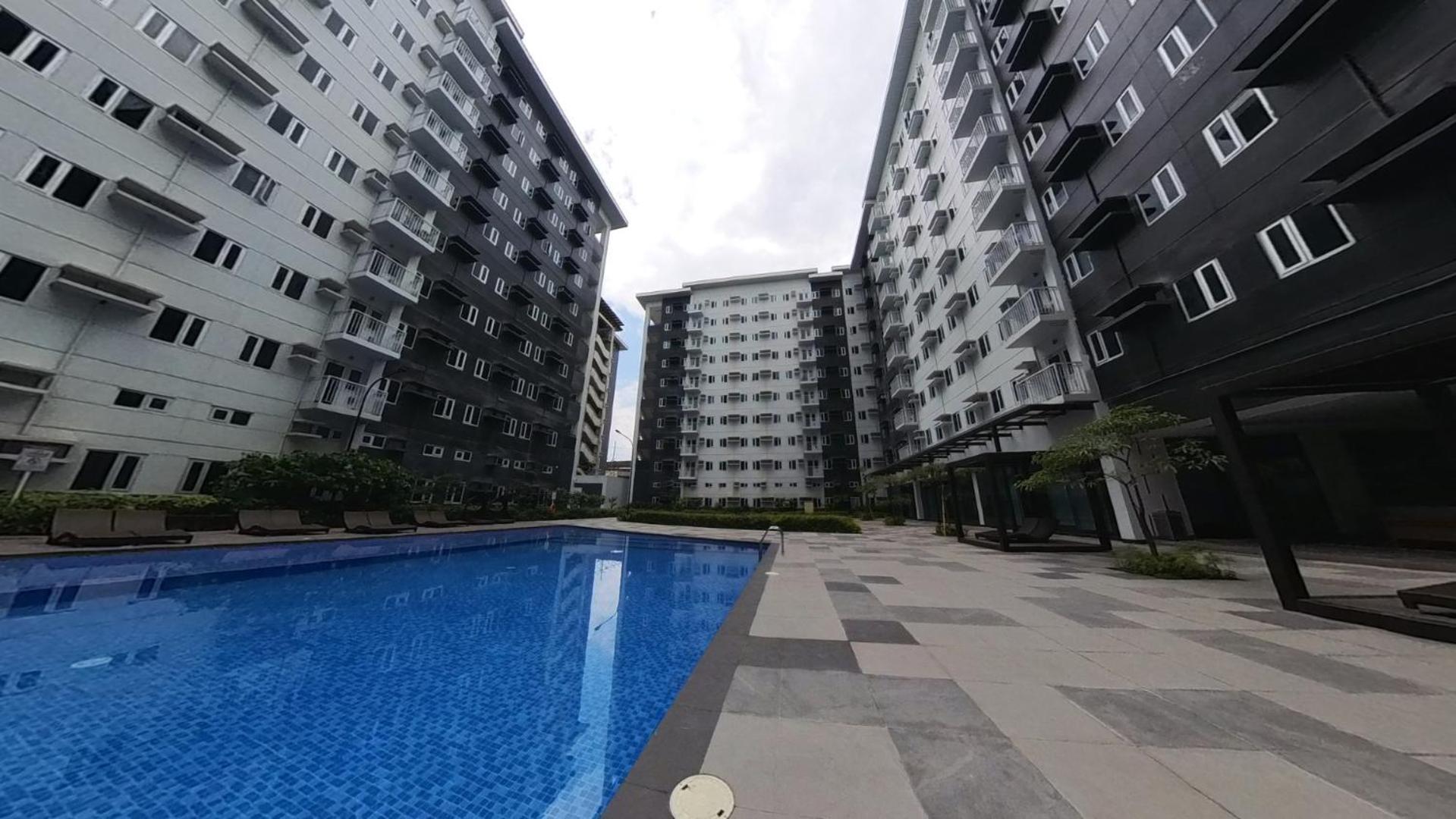 Urbanease Living At Charm Residences Near Sta Lucia Mall And Robinsons Mall Manila