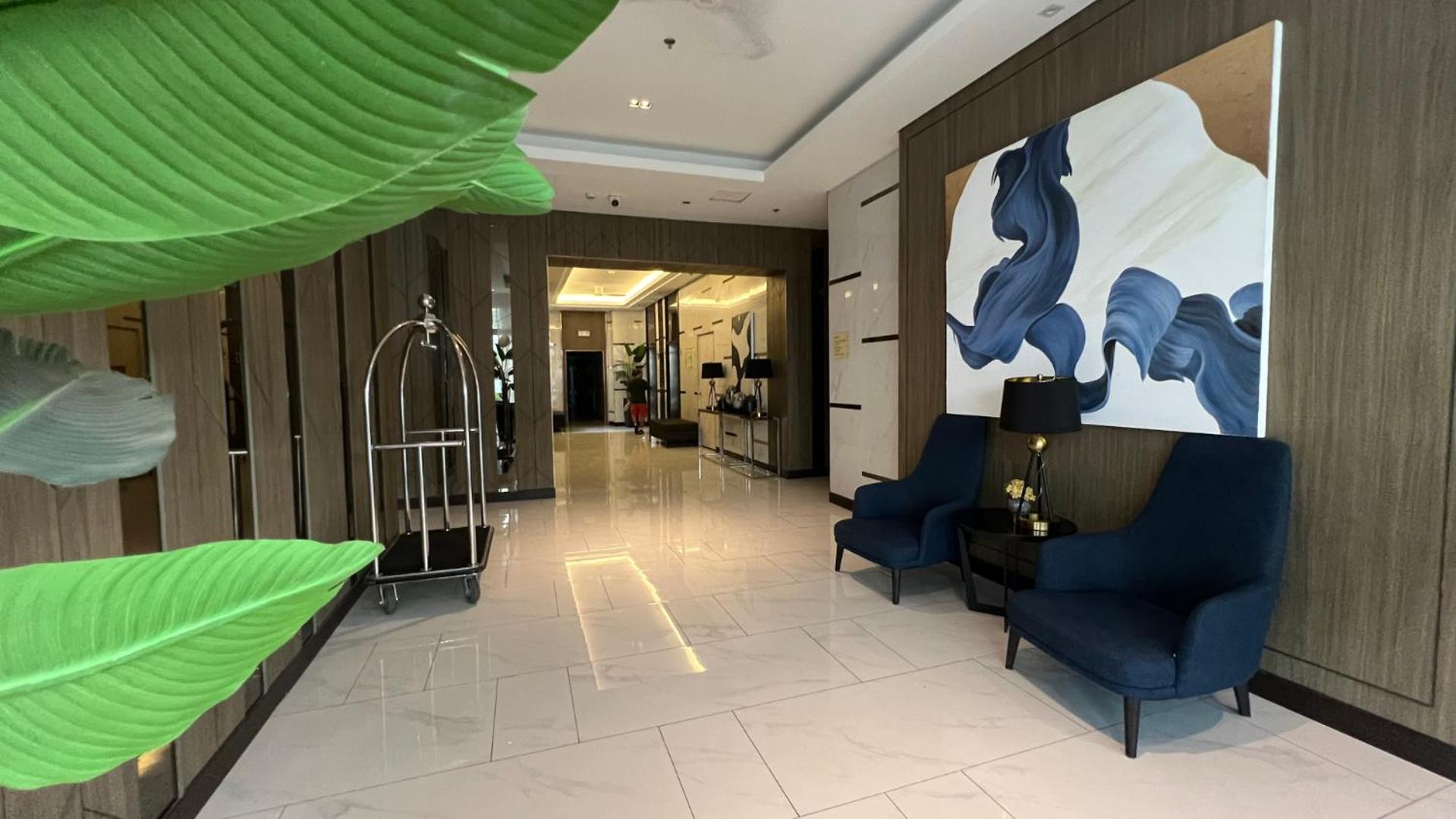 Urbanease Living At Charm Residences Near Sta Lucia Mall And Robinsons Mall