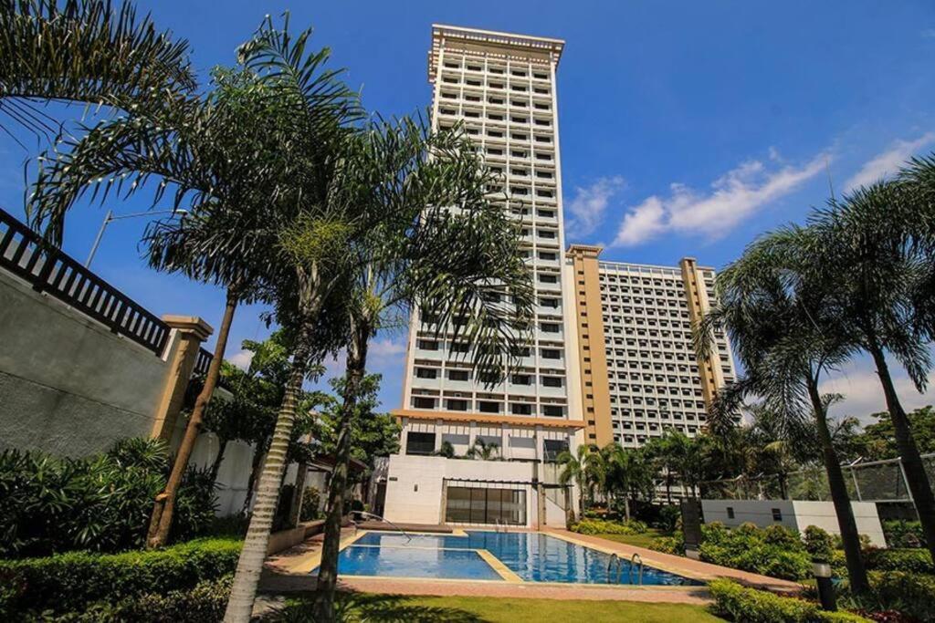 Sunny Solace A Homey In Filinvest Alabang *