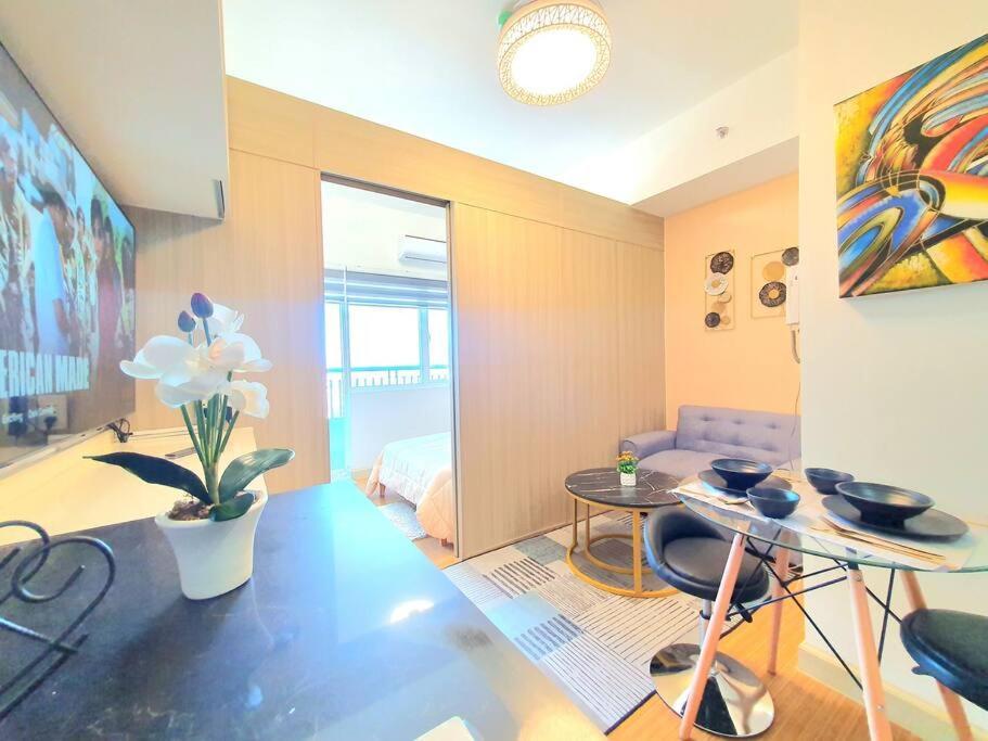 Mm Bgc, 15 Mins To Mckinley, Naia, Makati Cbd * Manila