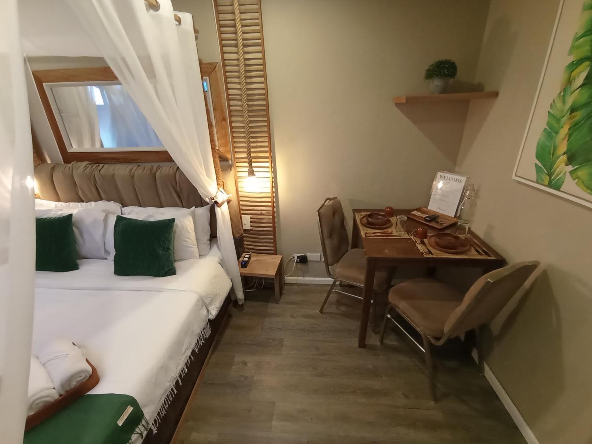 The Staycation - Serviced Aparthotel Manila