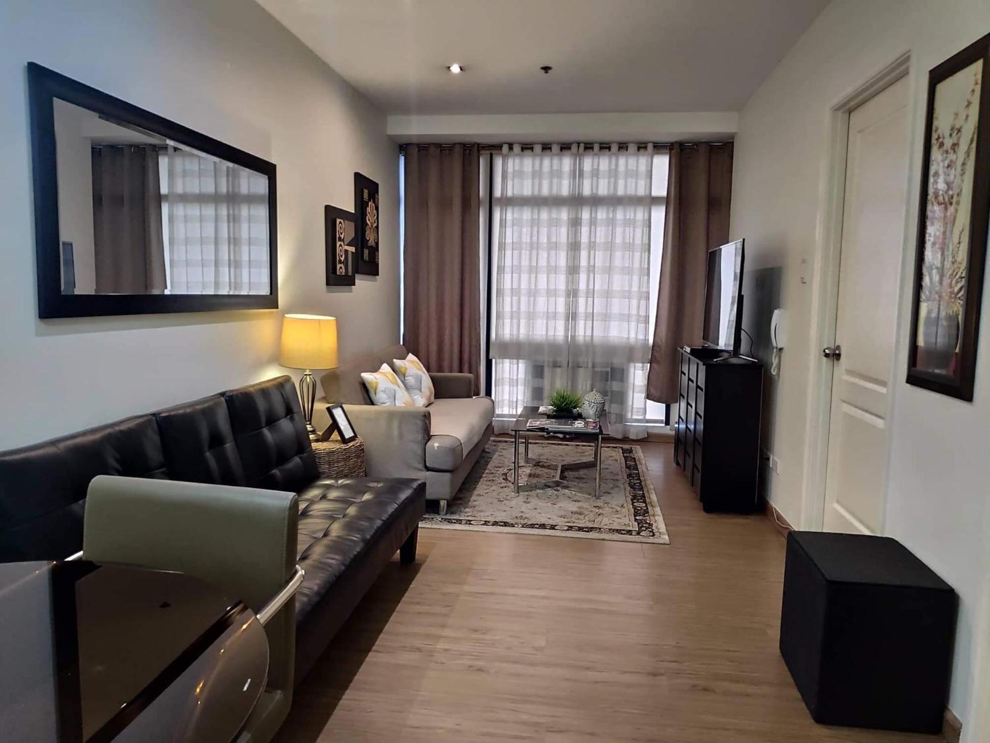Homestead Apartment *