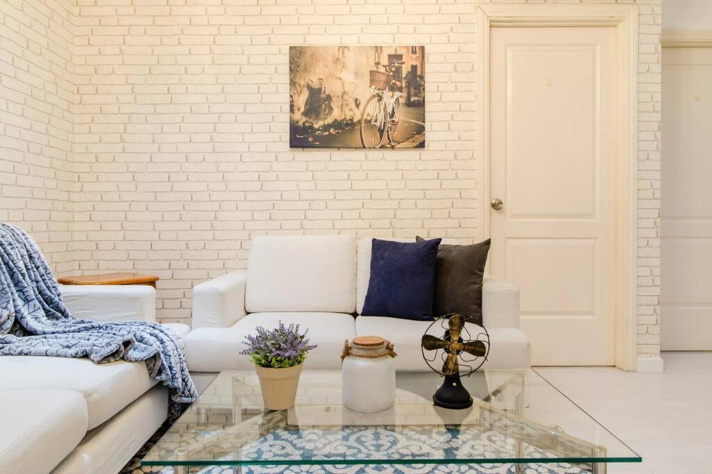 Apartment Gramercy French Rustic 2br Penthouse 60th Flr With Awesome View! Manila