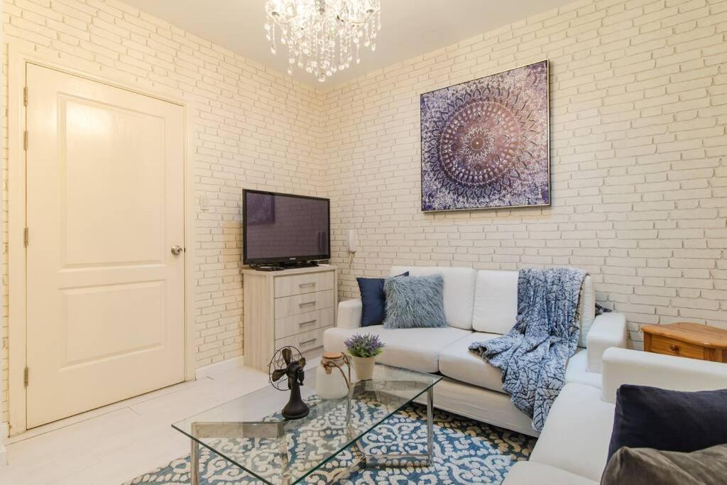 Gramercy French Rustic 2br Penthouse 60th Flr With Awesome View! Apartamento