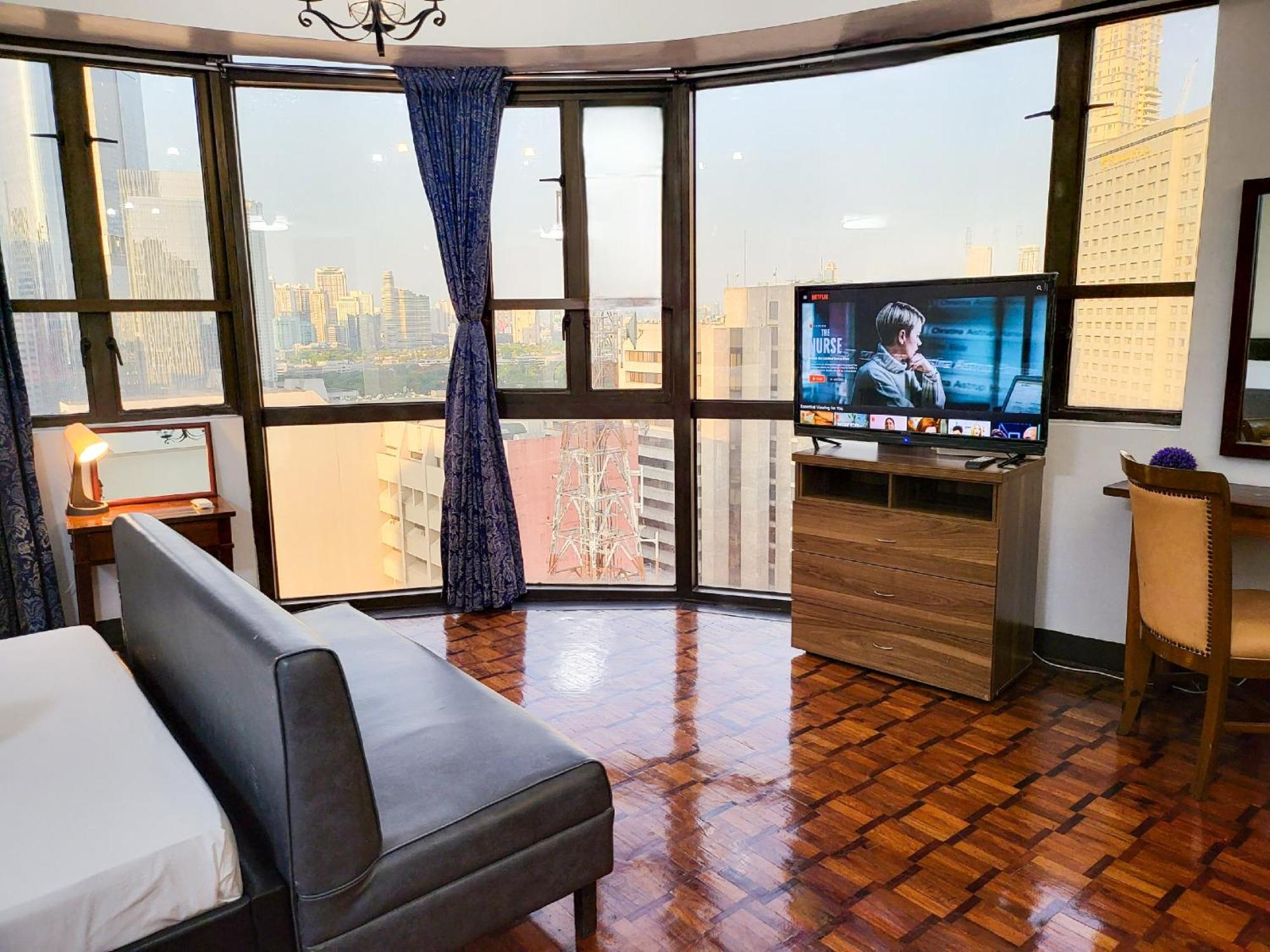 Bright Makati Glass View By Greenbelt *