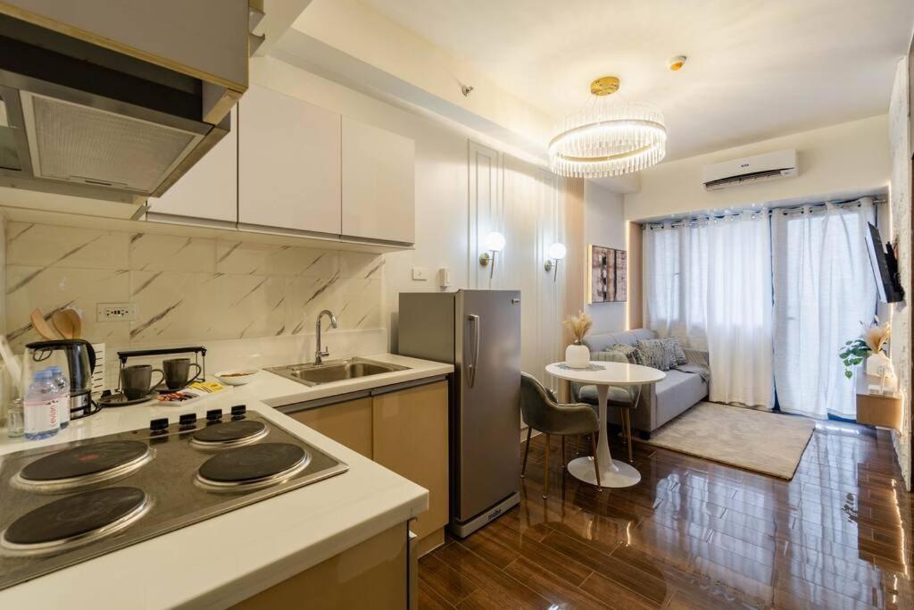 Apartment Metroview Nest