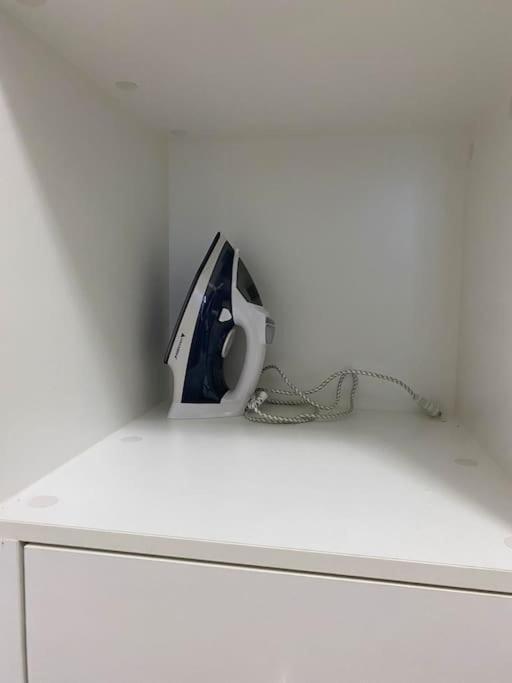Apartment Faye's Cozy & Modern 1br At Uptown Bgc Manila