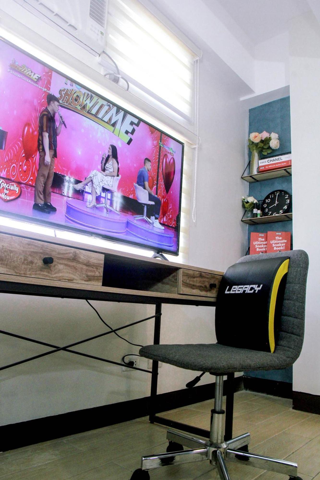 Cozy Pad In Cubao Apartment