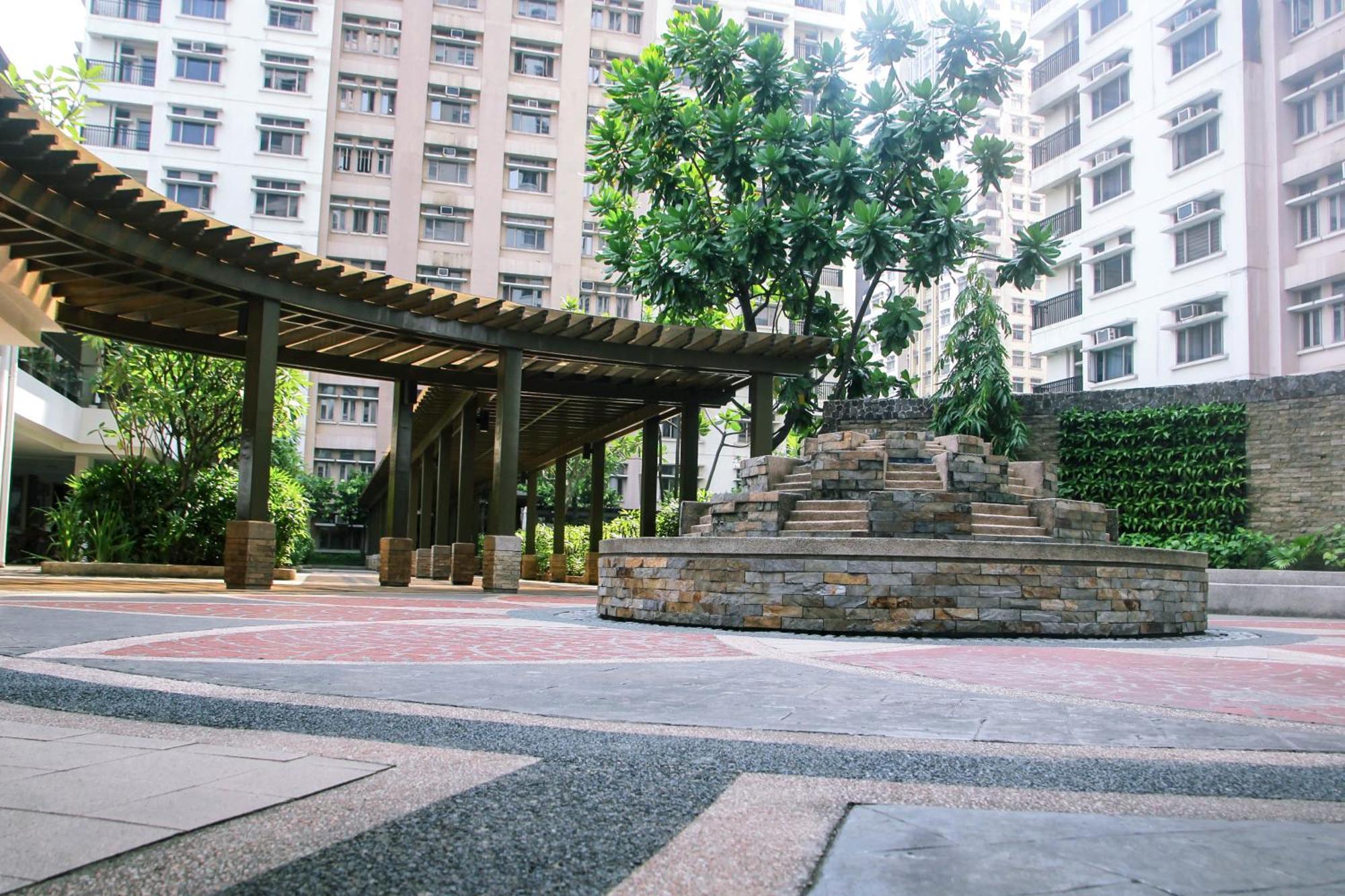 Cozy Pad In Cubao *