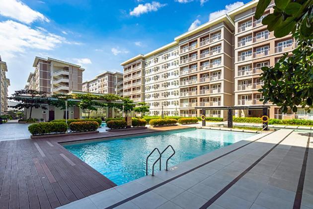 Apartment George 2br Netflix Pool Wi-fi Trees Residences Qc Manila