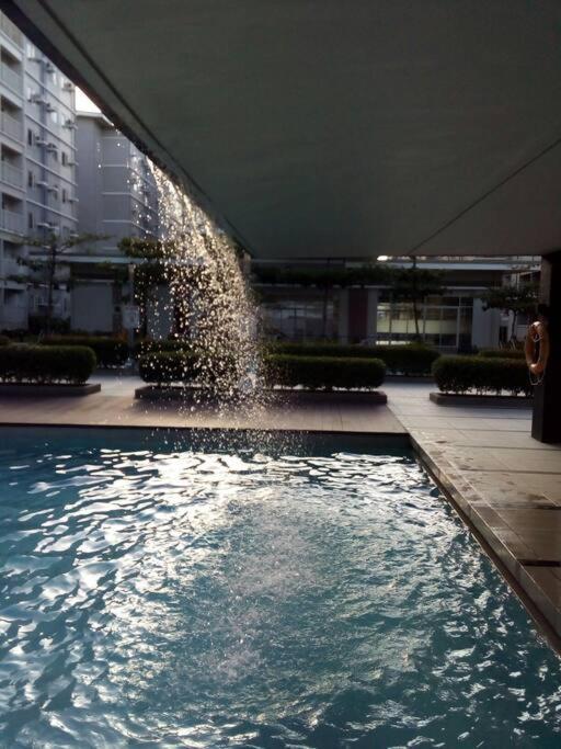 Apartment George 2br Netflix Pool Wi-fi Trees Residences Qc *