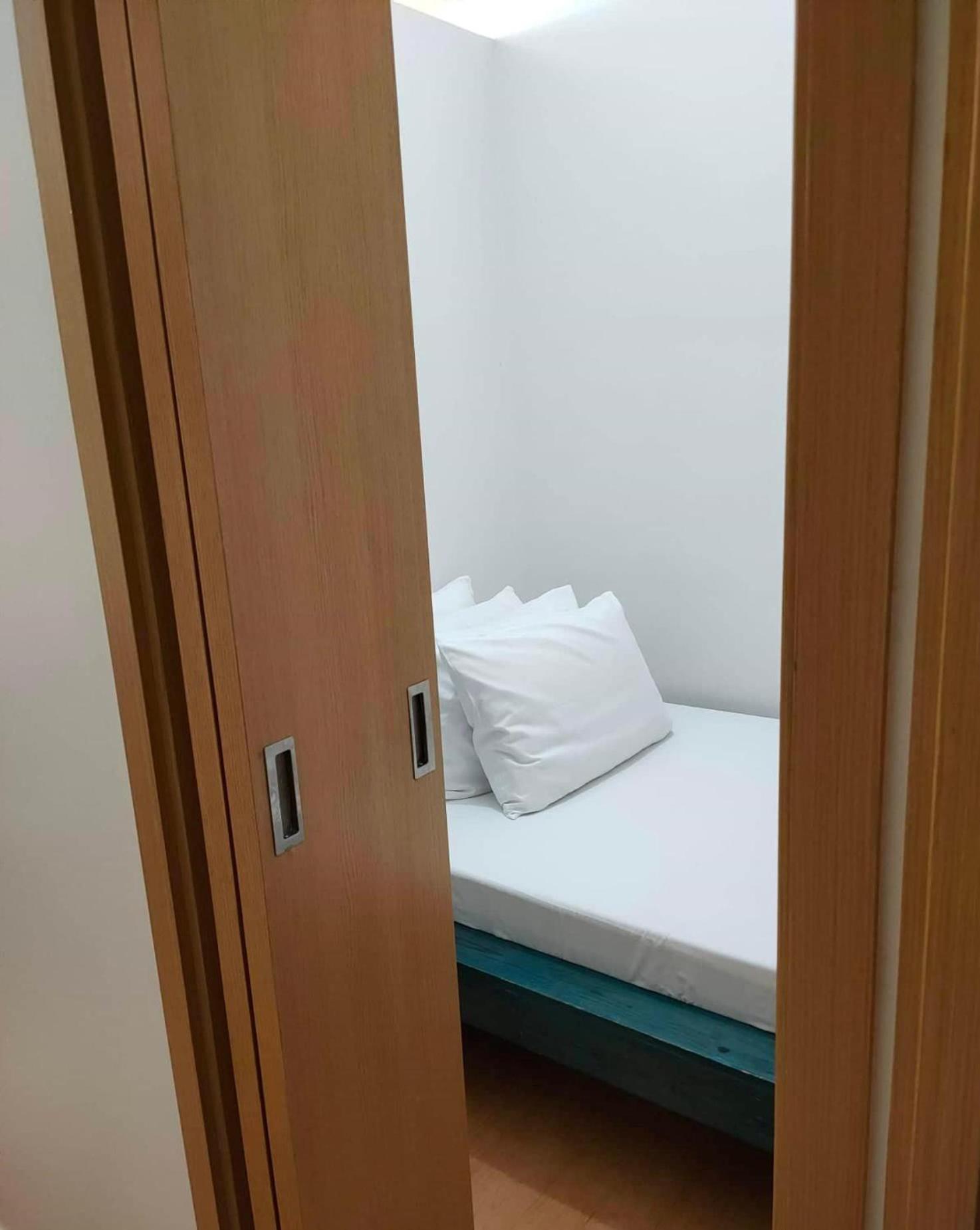 George 2br Netflix Pool Wi-fi Trees Residences Qc Apartment *