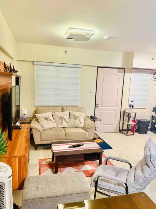 2-bedroom With Balcony In A Setting - H Ivory Apartamento *