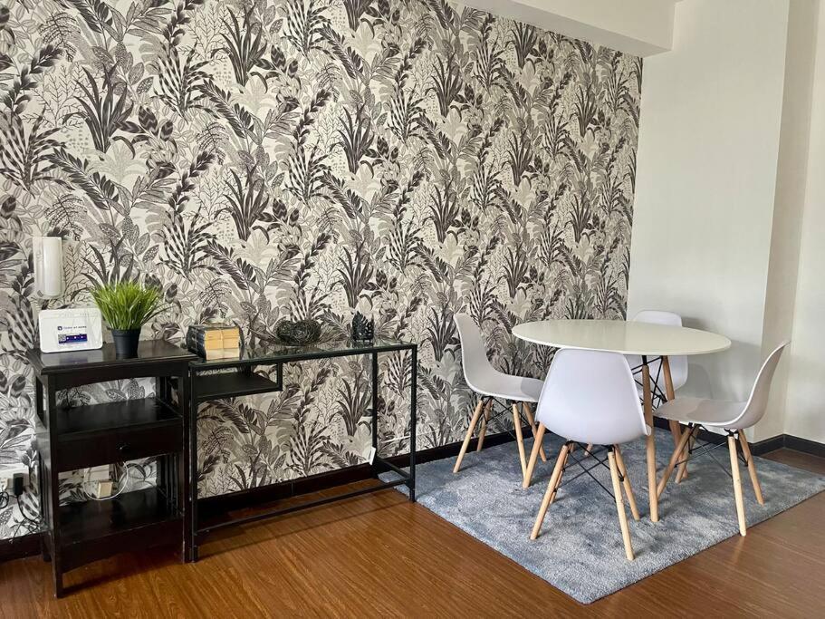 Gramercy Residences Classy Scandi One-bedroom With View *