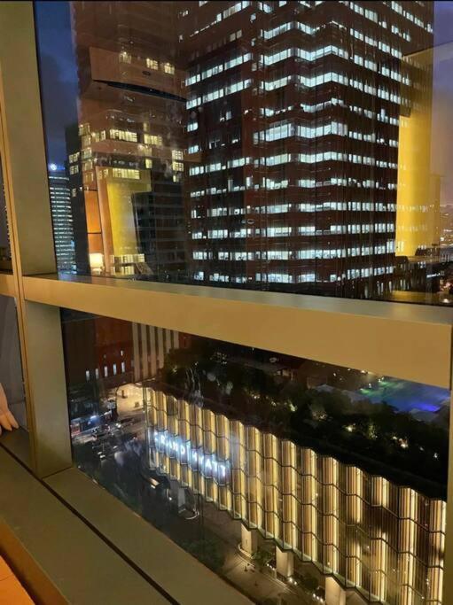 #31 One Uptown Residences Bgc Apartment *