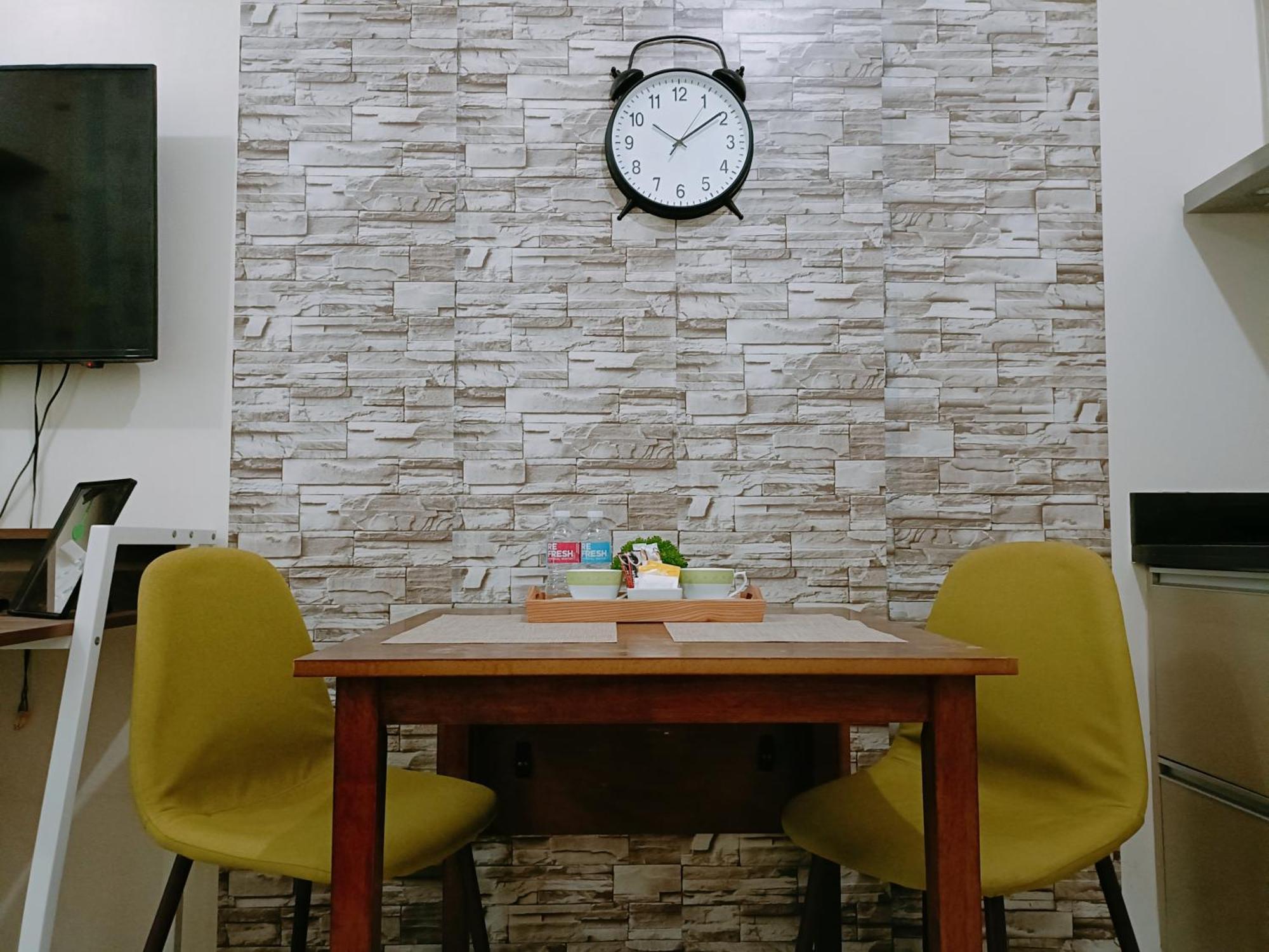 Apartment The Beacon Makati By Cozi Condotels
