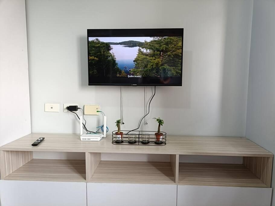 Lorde's Hideaway Apartment Manila