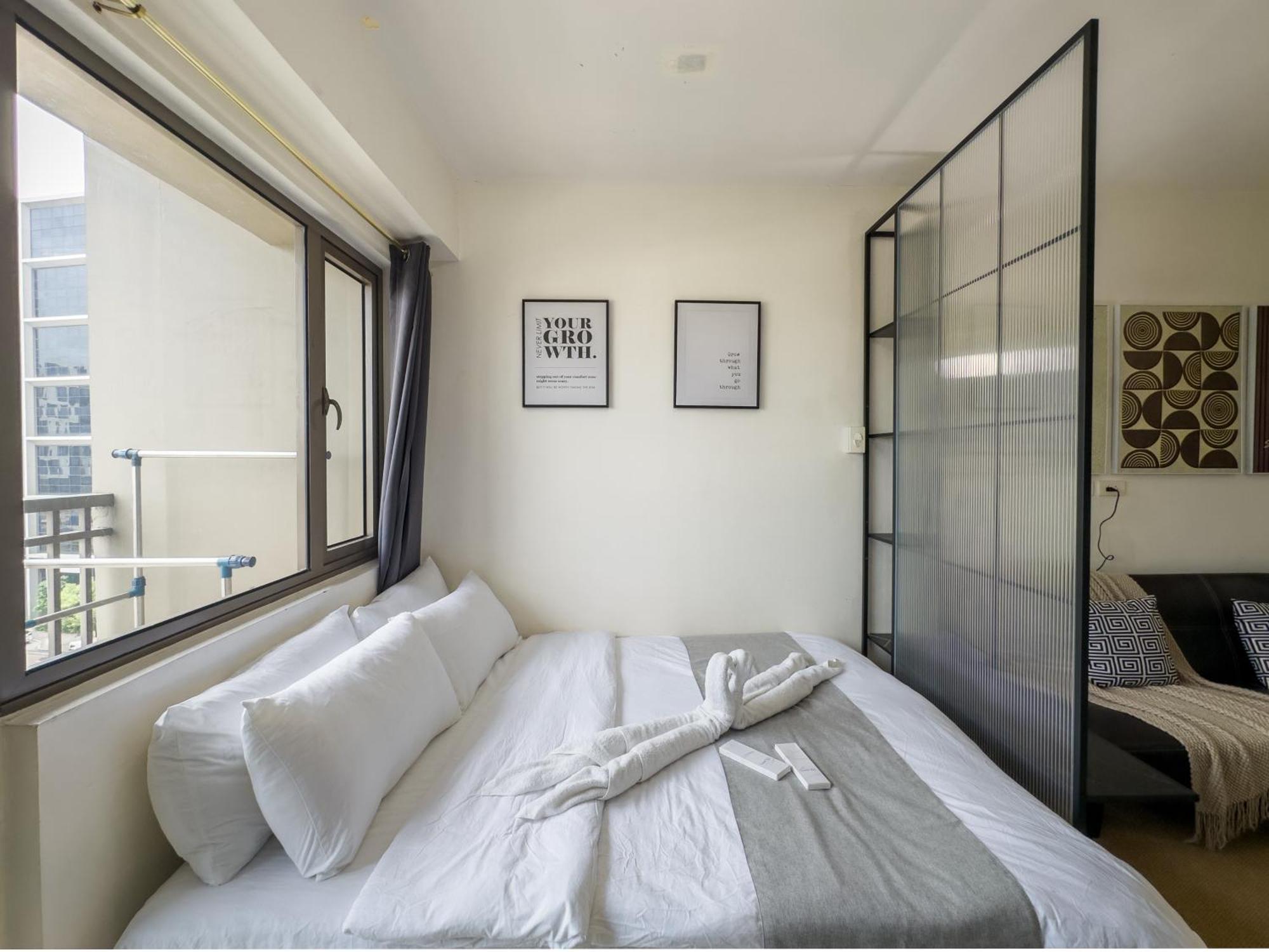 Apartment Gemstonebr In Smdc Shore Residences Manila