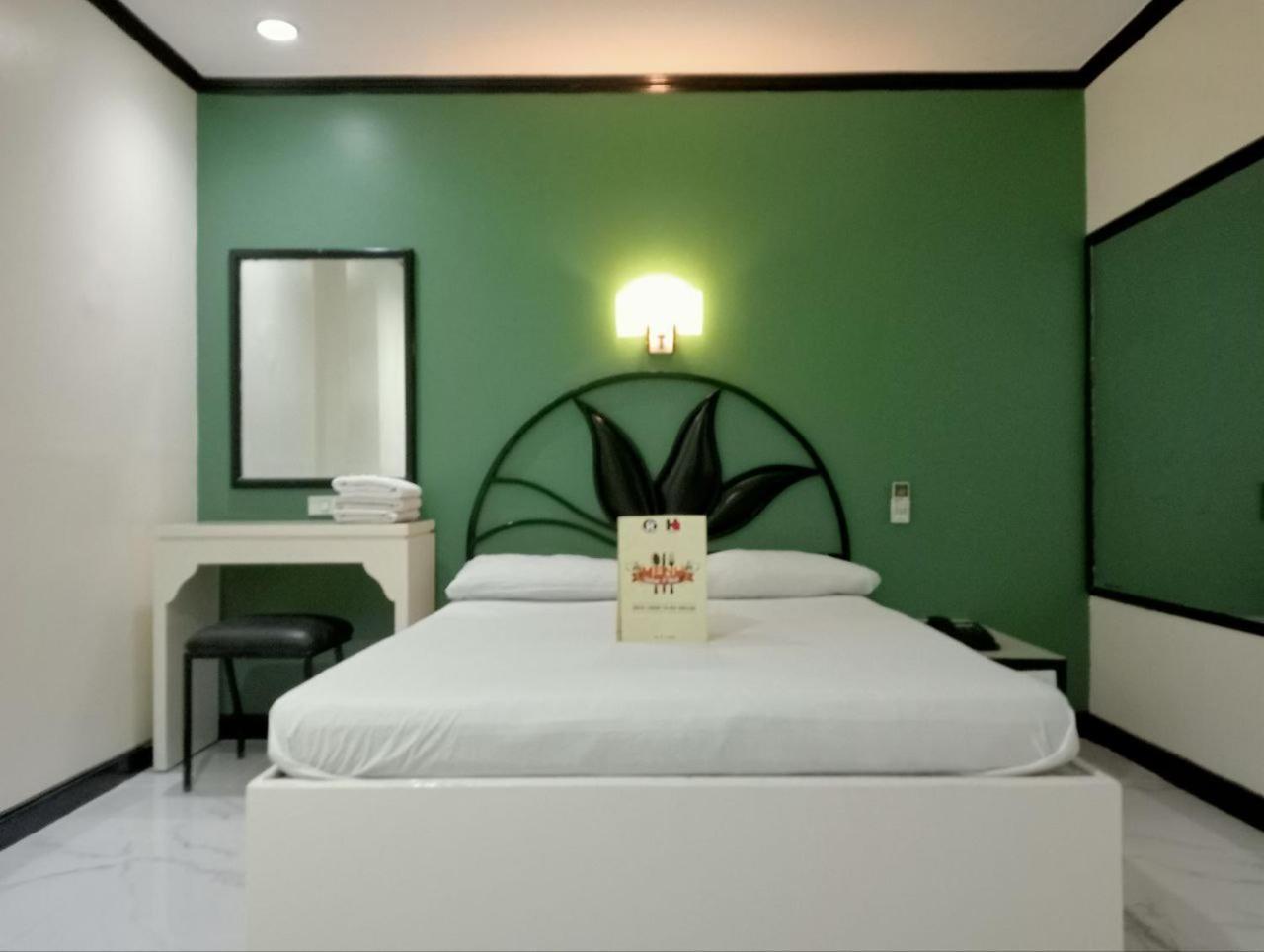 Halina Drive In Hotel-sta Mesa 2*