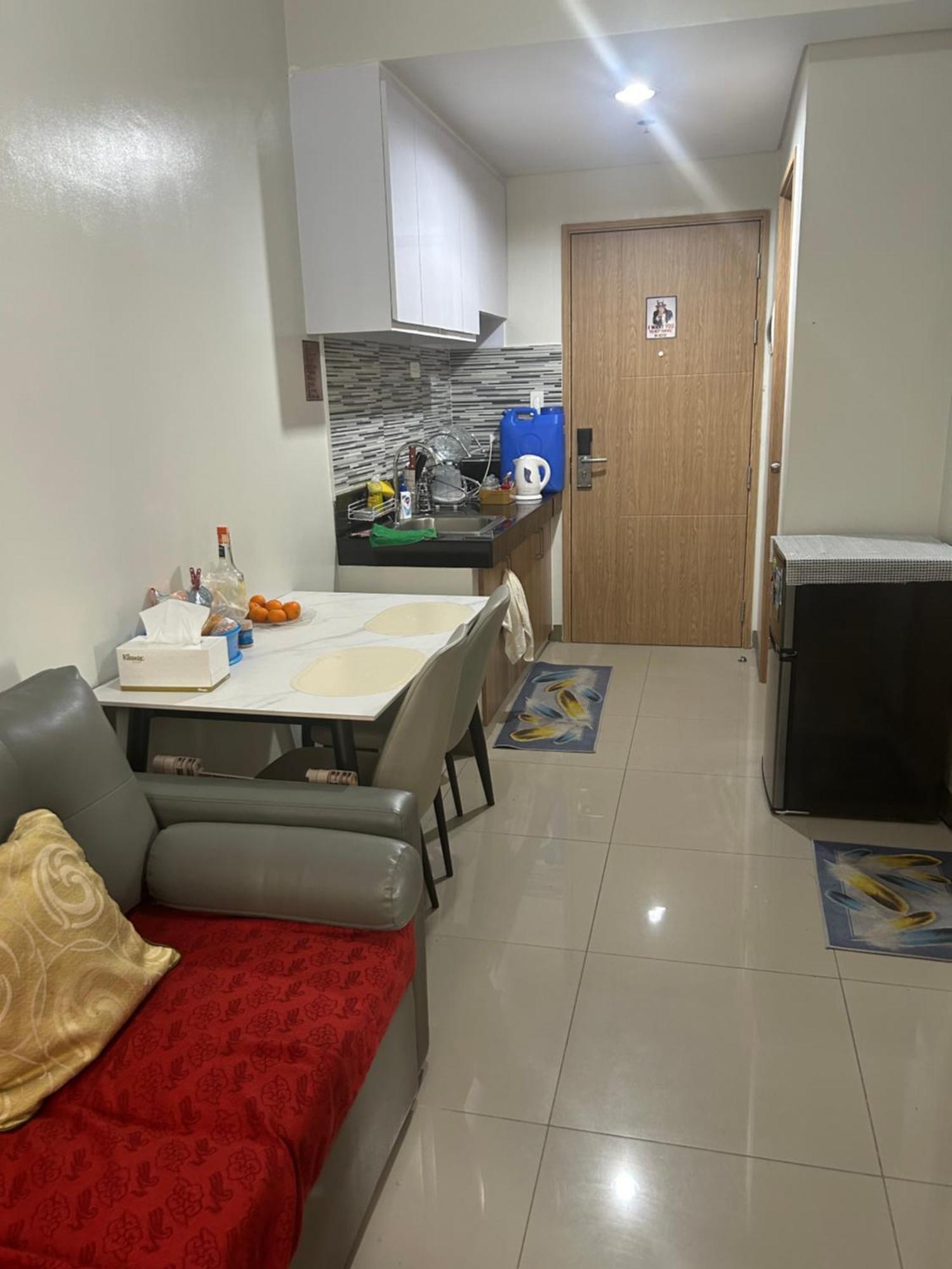 Apartment Paranaque Bloom Residences