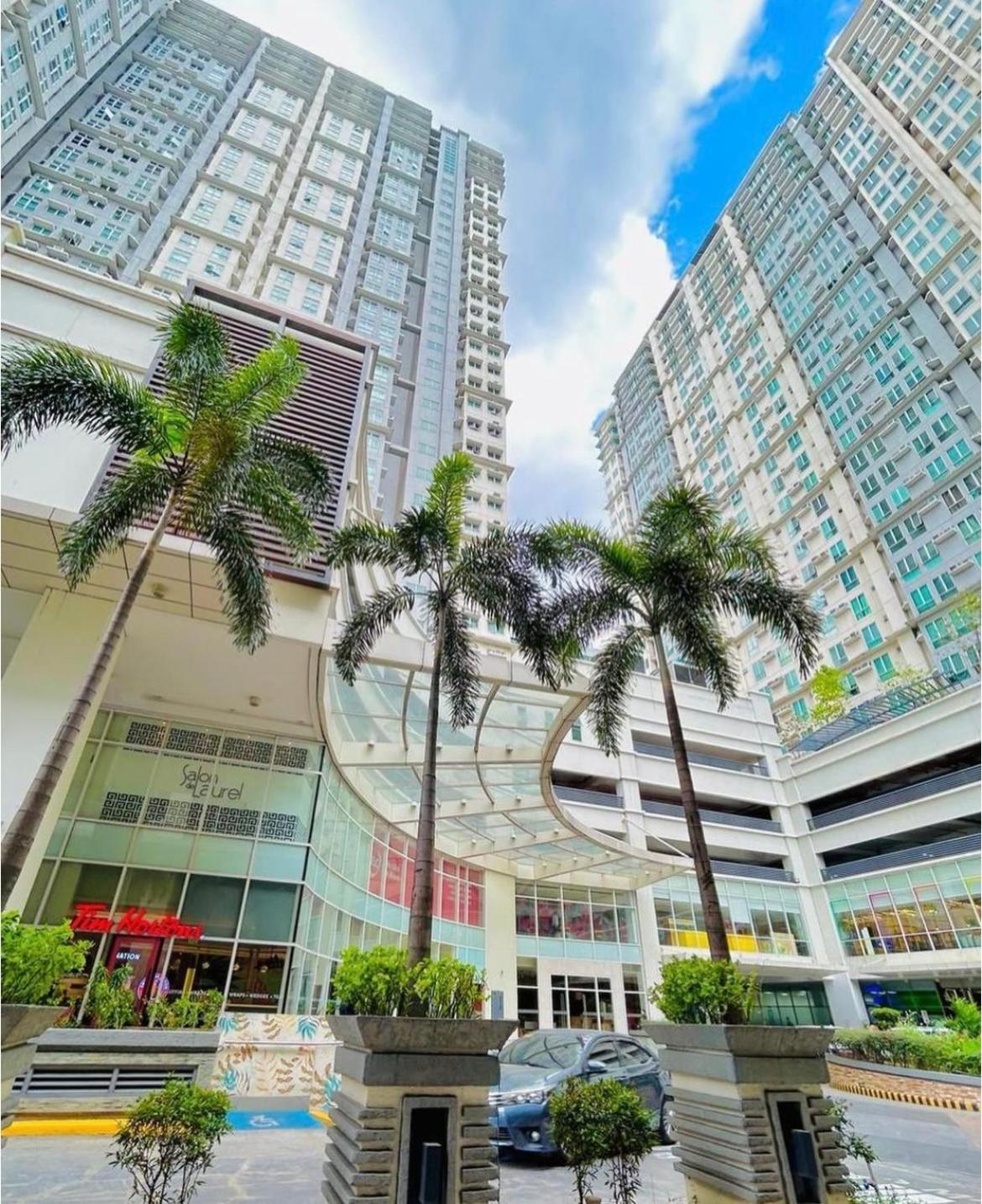 Hayahay Vacay Apartment *