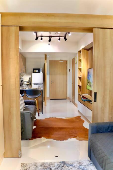 Premier Family Newly Built * Manila