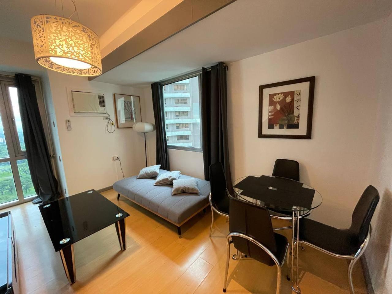 Apartment Prime Avant Bgc Location By Ph Staycation Manila