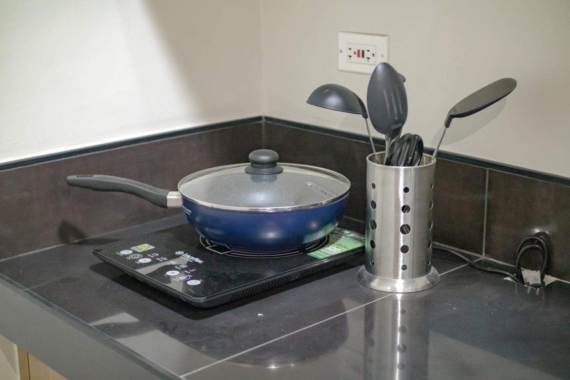 Quiet Oasis In Bloom Residences Apartment Manila