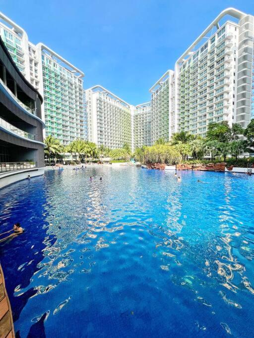 Apartment Penthouse Azure Urban Staycation