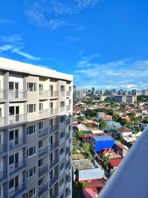 1-bedroom In Pinas In Sm Southmall Apartment Manila