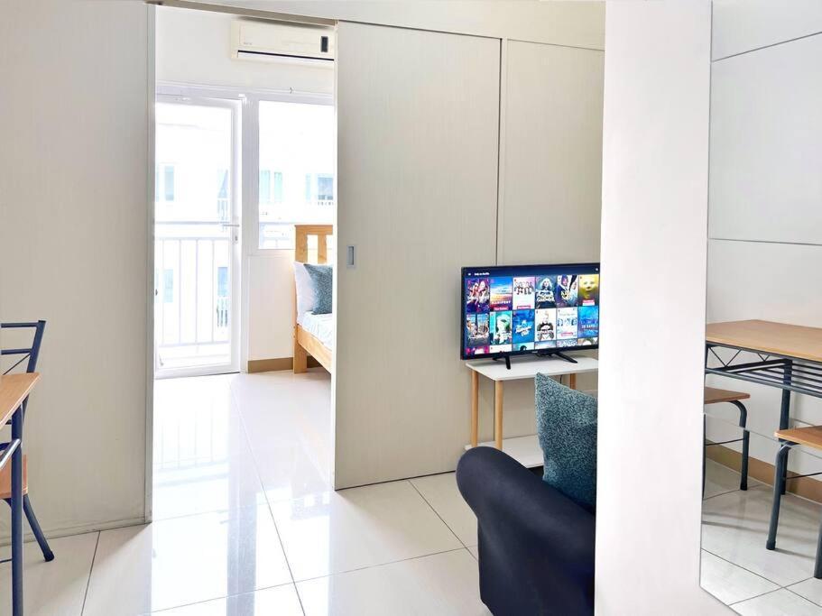 Apartment 1-bedroom In Pinas In Sm Southmall